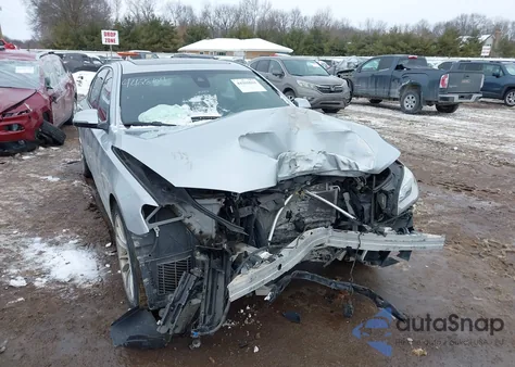 2015 BMW 740Li xDrive z USA, uszkodzony, nr VIN WBAYF4C52FGS99021